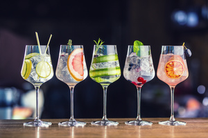 Five colorful gin tonic